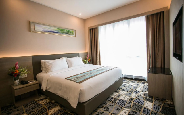 V8 Hotel
