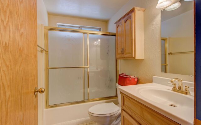 Quintessential Tahoe Cabin