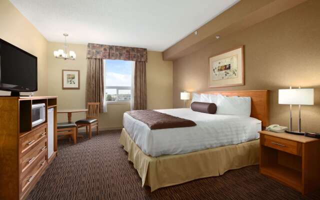 Days Inn & Suites by Wyndham West Edmonton