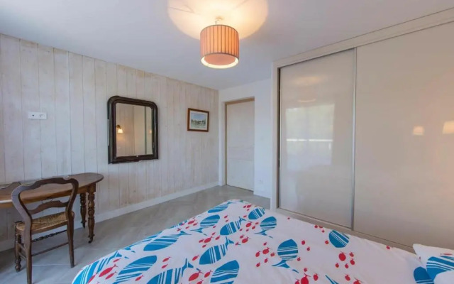 Gîte Jouy-le-Potier, 3 pièces, 4 personnes - FR-1-590-103