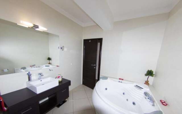 Villa Marid Luxury Presidential Apartment