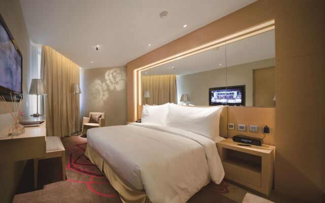 Million Dragon Hotel in Macau, Macau from 121$, photos, reviews - zenhotels.com guestroom