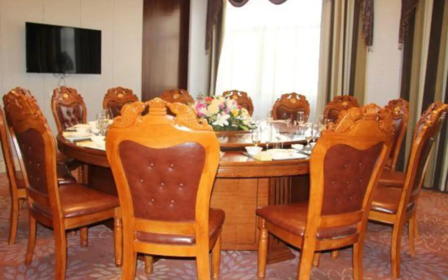 Houde Hotel
