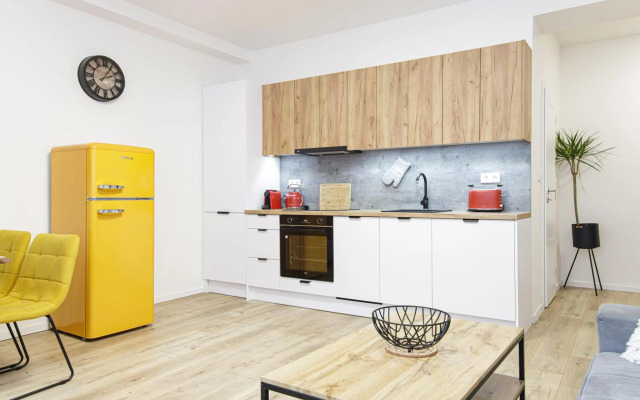 Luxury Apartments STUD