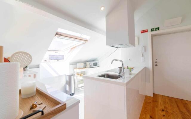 MyHomeisYourHome Viana Center Apartment