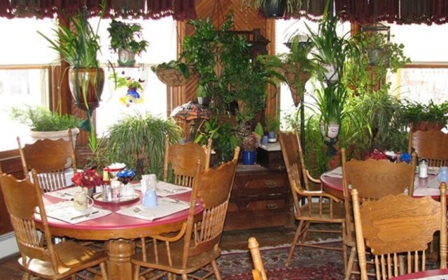 Fairlawn Inn