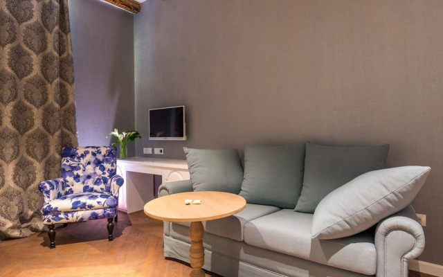 Procurator 7 Luxury Rooms