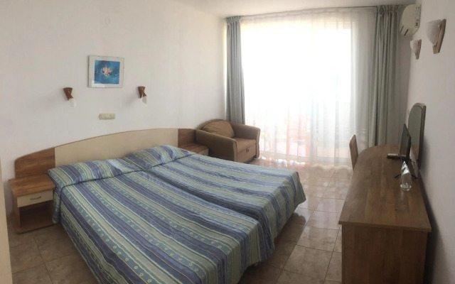 Hotel Oasis