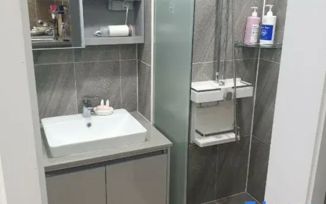 Iruda House 1 minute walk from Dongmyo Station