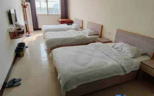 Xi County Express Hotel