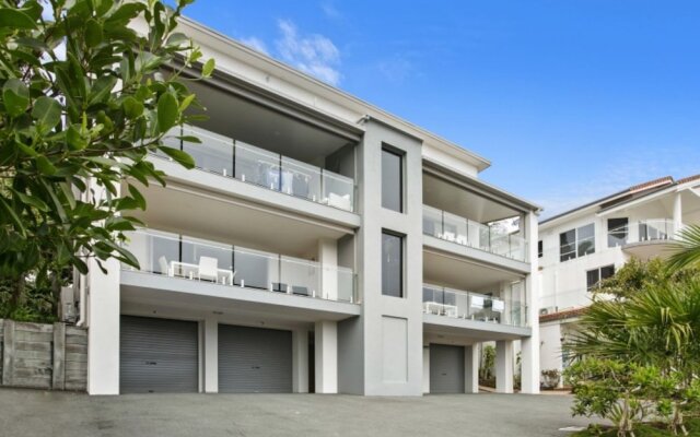 Stunning Apartment With Views Of Laguna Bay Unit 2 Taralla 16 Edgar Bennett Ave