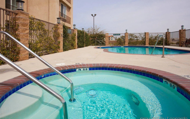 Holiday Inn Express Lancaster by IHG