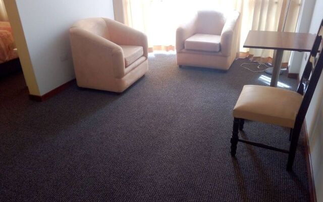 Hotel San Felipe Suites