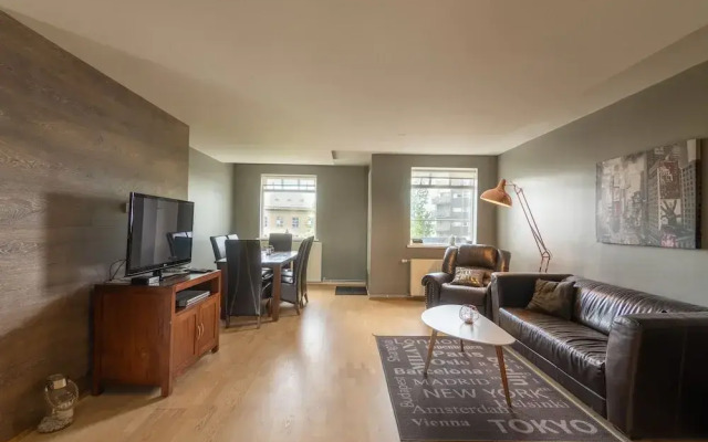 TOWN SQUARE Apartments