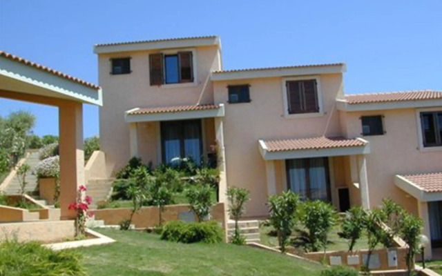 Il Borgo di Porto Corallo