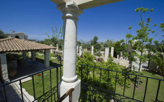 Constantinos Villa