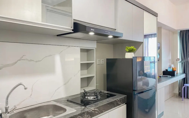 Best Place And Restful Studio At Apartment Springlake Summarecon Bekasi