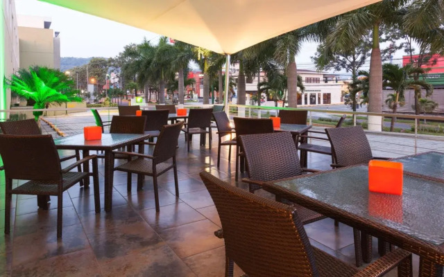 Holiday Inn San Salvador by IHG