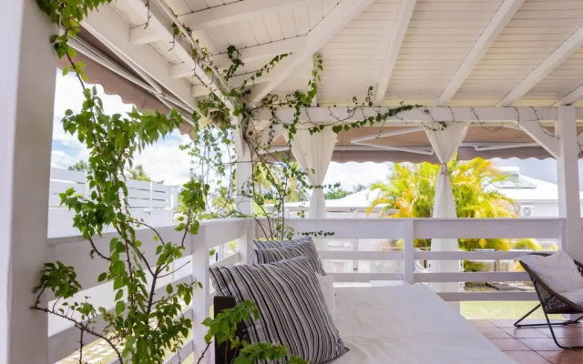 Villa Marie - au centre de l'ile - 5 min de Jarry