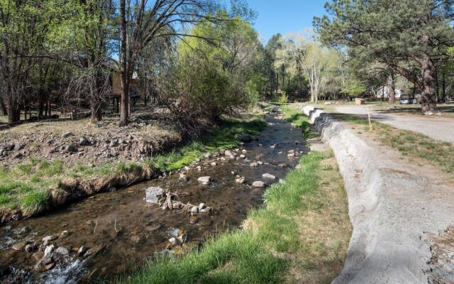 Ruidoso River Park - Two Bedroom Cabin