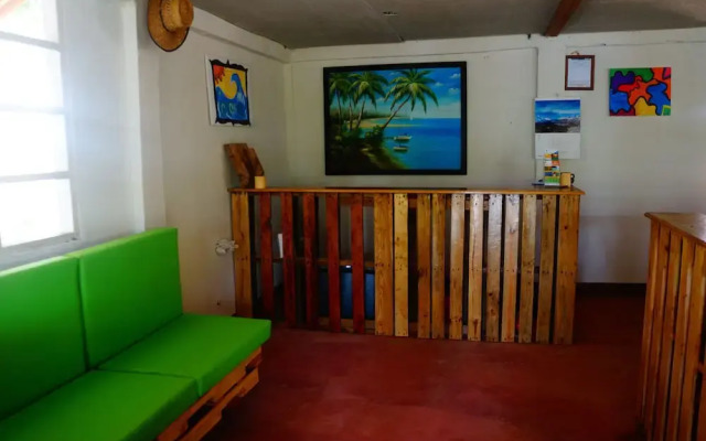 Cebaco Sunrise Lodge