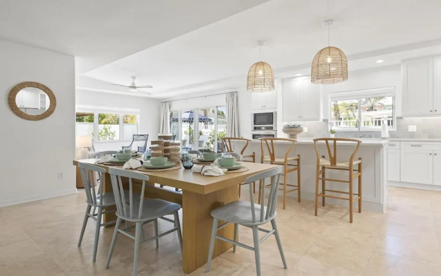 Latitude Adjustment Ami 3 Bedroom Home