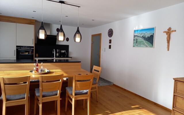 Apartment for Allergy Sufferers Near the Waterfall