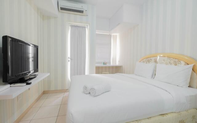 Best Price Studio Apartment @ Springlake Summarecon