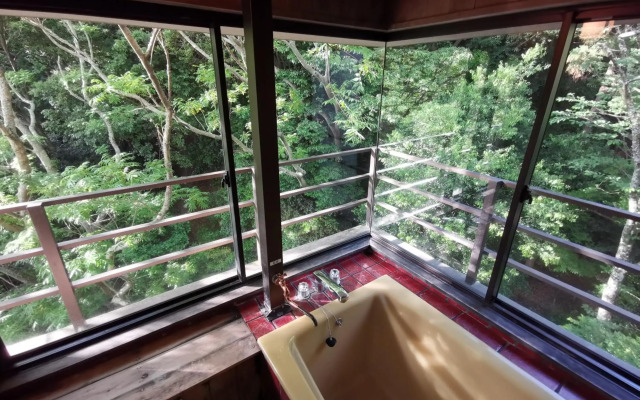 sakahijiri・gyokushoen