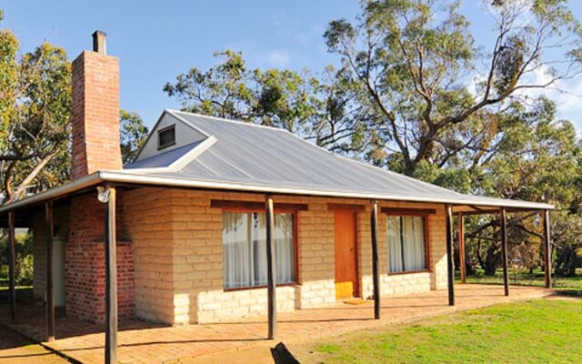 Grampians Pioneer Cottages