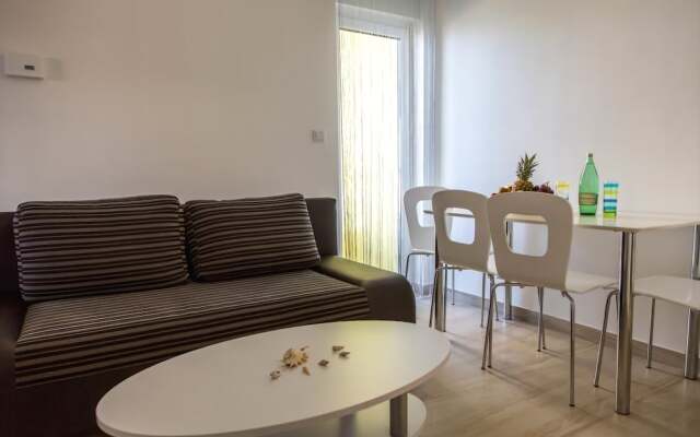 Nemira Sunny Apartments