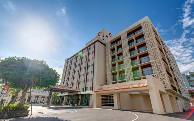 Community & Spa Naha Central Hotel