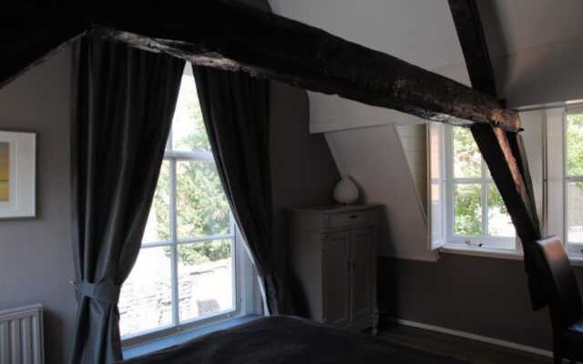 Bed & Breakfast Adrichem en Scherpenseel