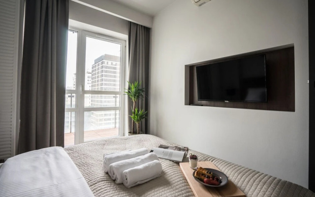oompH Warsaw Central Luxurious Apartment