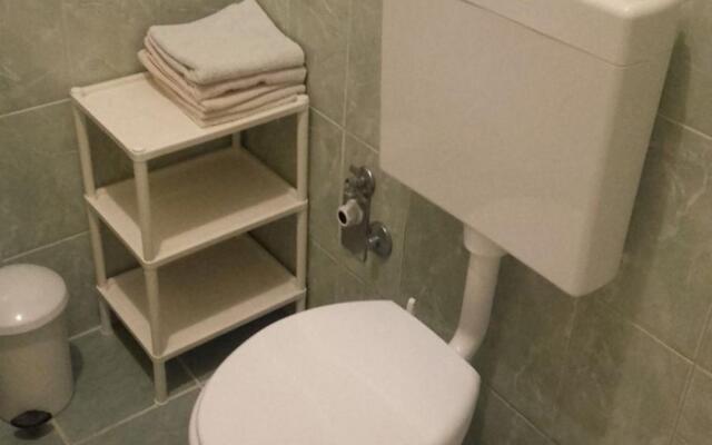 Slaven - 50 m from beach - A1(4+2)