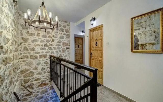 History House Moja Ti 1830