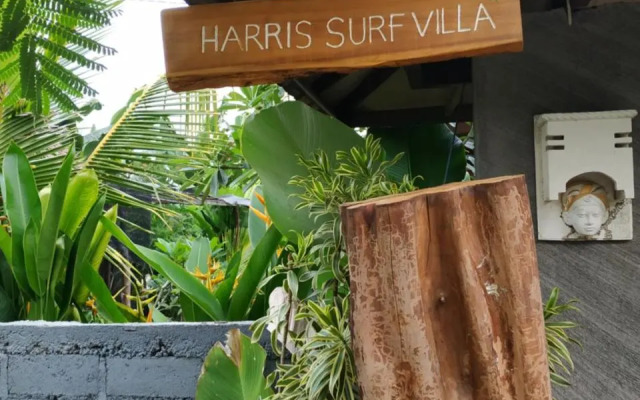 Surf Retreat Villa Sari