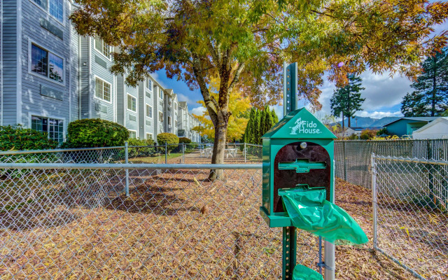 Motel 6 Sutherlin, OR