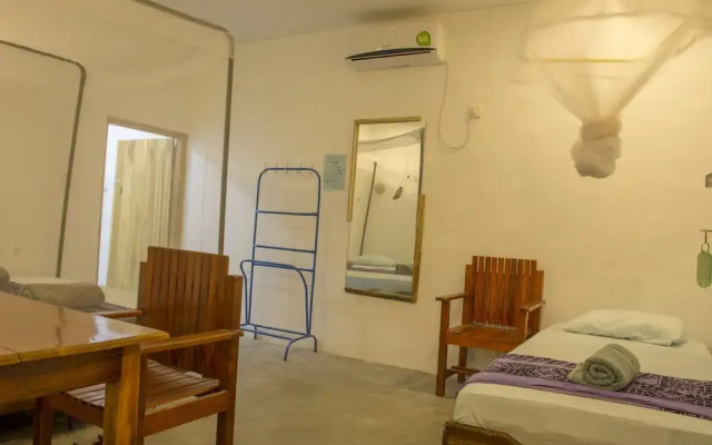 Dragonfly Inn Arugambay