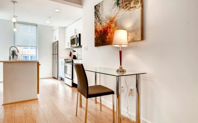The Apartments at CityCenter by Global Luxury Suites