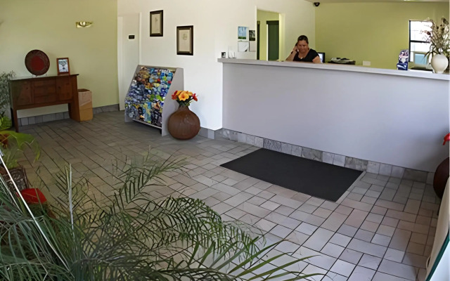 E-Z 8 Motel Old Town