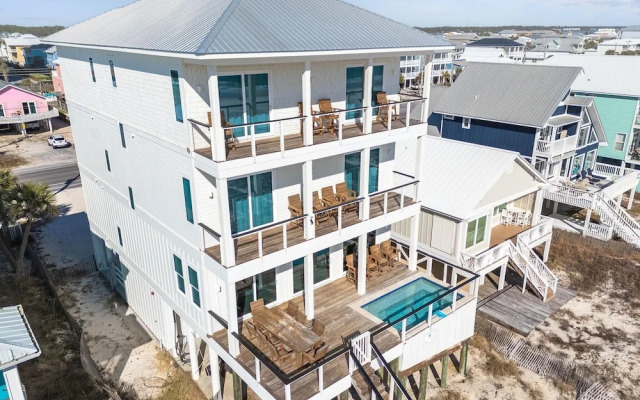 Shipfaced Beach House
