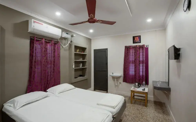 Hotel AKMG