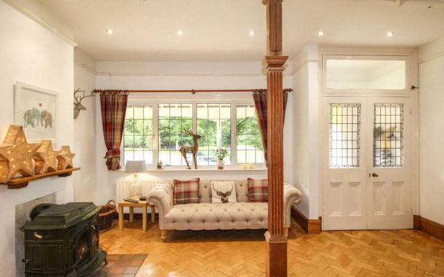 Deer Leap House