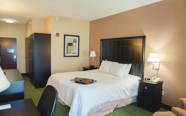 Hampton Inn Bloomington West