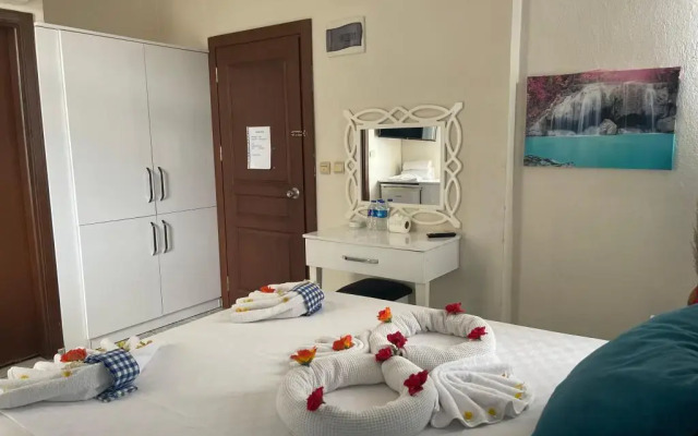 Sazak Otel