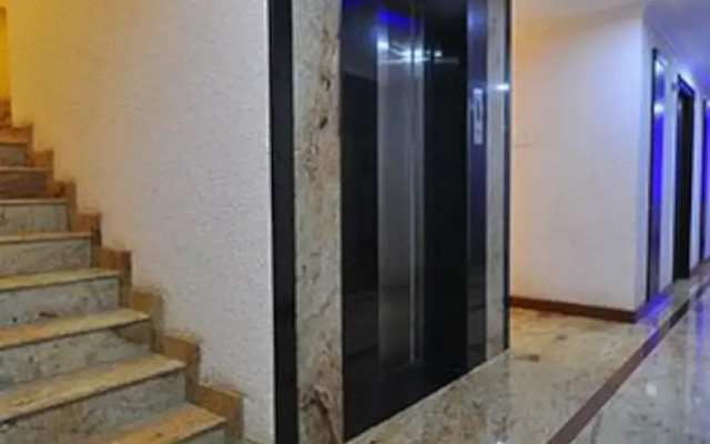 Hotel Premier Comforts