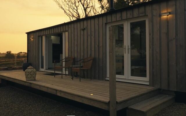 Luxury hot tub Lodge in the Heart of Pembrokeshire