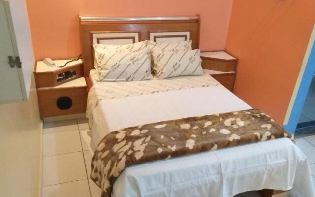 Gold Star Hotel