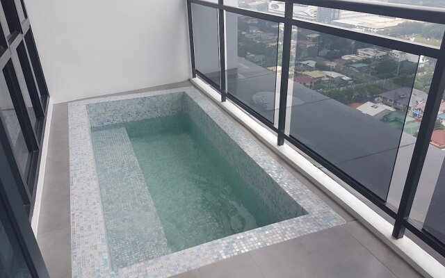 Lux Milano Residences Versace Makati